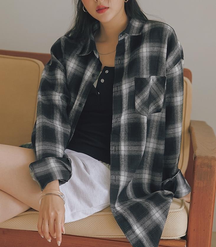 한국 스타일 봄 가을 흑인과 백인 체크무늬 잘 생긴 스타일 루즈핏 격자 무늬 셔츠 루즈핏 캐주얼 다용도 여성 코트 셔츠