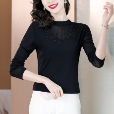 批发2026年春季新款蕾丝网沙拼接烫钻简约百搭常规圆领套头<b class='q'>打底衫</b>