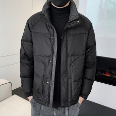 批发<b class='q'>秋</b>冬新款羽绒服男外套潮流羽绒保暖上衣男装 直播爆款羽绒服