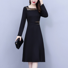 批发大码女装秋季新款<b class='q'>胖</b>mm<b class='q'>豹纹</b>拼接气质显瘦中年妈妈款连衣裙收腰