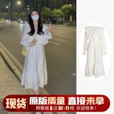 法式温柔风白色长袖连衣裙女秋季2023年新款荷叶边气质收腰长裙子