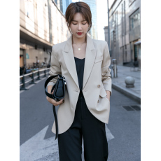 批发高级感炸街小西服女米色外套春秋2026今年流行休闲西装设计感小众