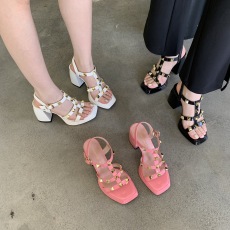 批发高跟凉鞋女2024春夏季新款防水台粗跟性感铆钉厚底高跟鞋漆皮露趾