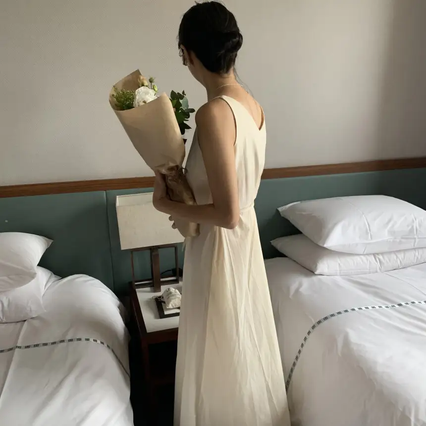 여성용 V넥 슬리브리스 원피스 상세 이미지 55