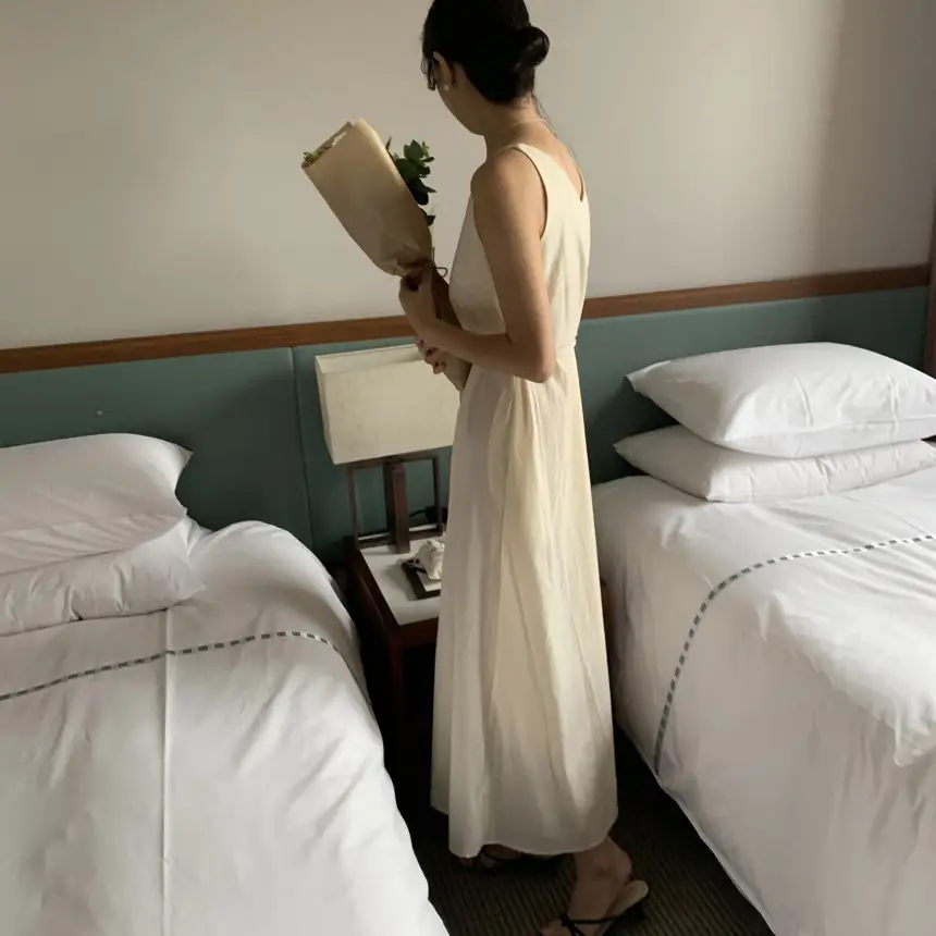 여성용 V넥 슬리브리스 원피스 상세 이미지 57