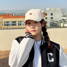 批发亲子款帽子女春夏新款时尚简约字母m刺绣卡通太阳帽棒球帽