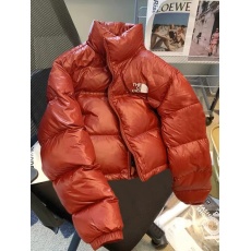 批发商场撤回外贸尾单~高级感红色立领短款面包服女冬季时尚夹棉外套