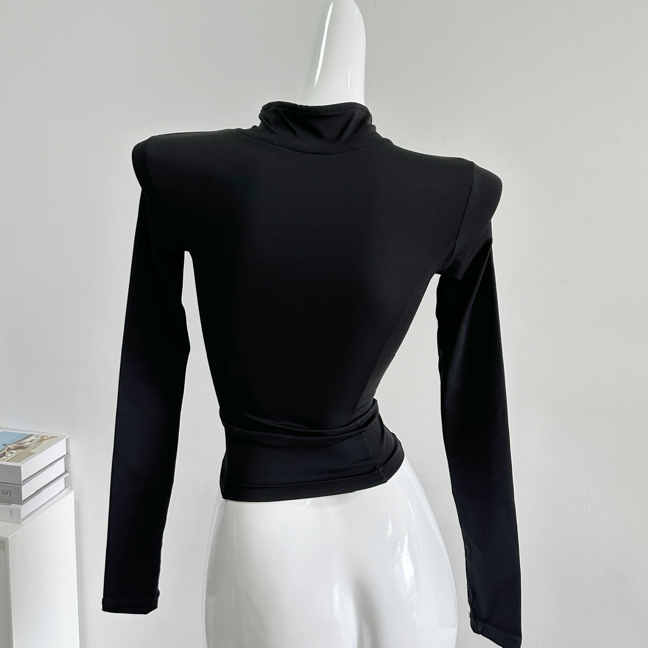 Fitness jacket women, tight fitting quick drying top, long sleeved professional running, Pilates training, yoga suit set_voghion.com