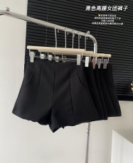 剩饭CellcHok黑色高腰显瘦直筒西装短裤女春季外穿休闲女团裤子