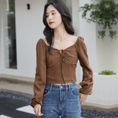 批发实拍 春秋季新款褶皱泡泡袖系带复古短款长袖<b class='q'>上衣</b>