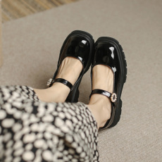 批发网红同款<b class='q'>公主</b>萝莉鞋女复古2023新款lolita洛丽塔学院风女鞋