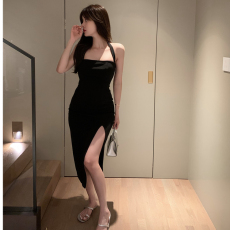 批发一字肩挂脖法式吊带连衣裙女装夏季<b class='q'>包臀</b>开叉中<b class='q'>长裙</b>高级感气质裙子