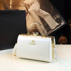 批发高端正品真皮名媛<b class='q'>时尚</b>定型漆皮2023新款简约百搭手提大气女士包包