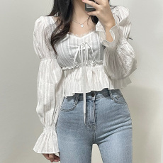 批发已出货chic时尚 v领蕾丝拼接小衫