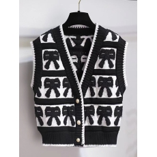 批发小香风春秋女2023新款洋气减龄针织马甲朝