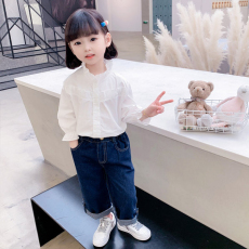 批发女童牛仔裤2023春秋季新款女宝宝<b class='q'>夏</b>季款儿童装洋气阔腿裤子<b class='q'>夏</b>装裤