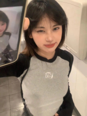 美式复古拼色短款长袖T恤女辣妹风修身上衣 莫代尔棉