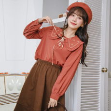 批发实拍 秋季新款设计感泡泡袖上衣法式甜美娃娃领长袖<b class='q'>衬衫女</b>