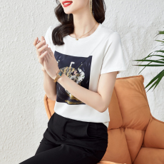 批发重磅仿<b class='q'>缎面</b>真丝2026新款数码印花宽松圆领韩版时尚T恤上衣