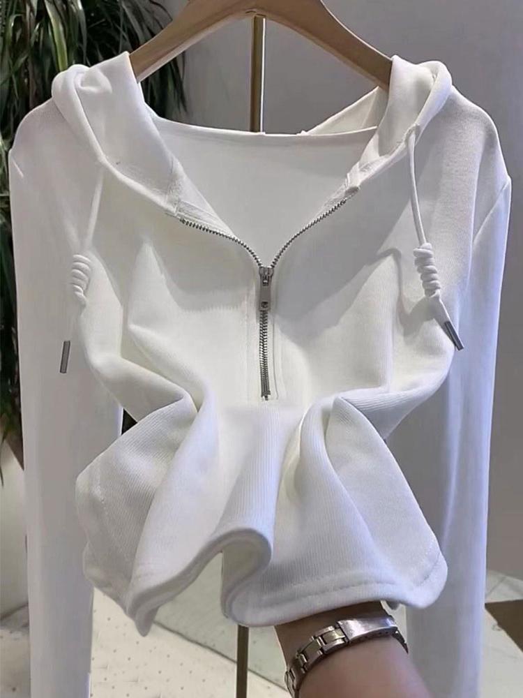 European station white bottoming shirt for women spring and autumn winter niche design hooded short long-sleeved T-shirt top