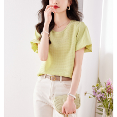 批发实拍肌理感短袖上衣<b class='q'>衬衫</b>2023<b class='q'>夏季</b>新款肌理感设计短袖女士上衣