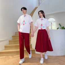 批发已出货 实拍#情侣装短袖<b class='q'>T</b><b class='q'>恤</b>中国学院风民国风初高中学生毕业班服