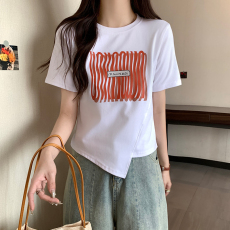 实拍大码女装2023夏季新款设计感不规则宽松显瘦印花短袖T恤上衣