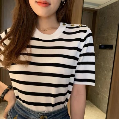 韩版减龄海军条纹金扣圆领短袖针织衫T恤女