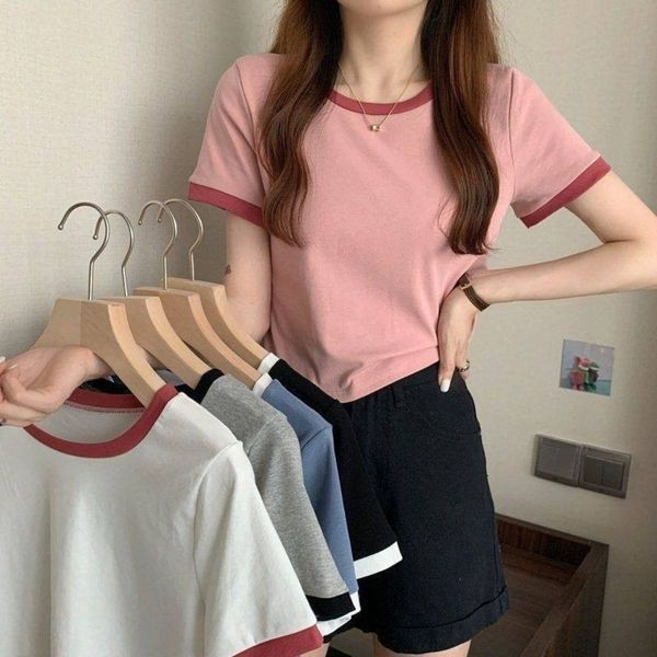 있음 선적 여름 새로운 한국 스타일 배색 라운드 넥 반팔 티셔츠 여성 기본 셔츠 한국 스타일 몸매 가꾸기 쇼트 스타일 맨위