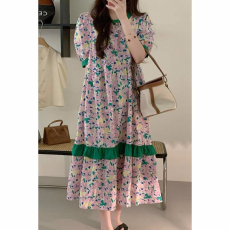 批发韩国东大门2026夏季<b class='q'>女装</b>新款<b class='q'>时尚</b>百搭<b class='q'>个性</b>撞色设计碎花连衣裙女潮