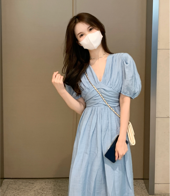 재고 있음 실사 프랑스식 V넥 거품 소매 드레스 부드러운 품격 허리 수축 슬림해 보이는 롱 스커트 여성