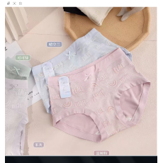 批发混色5条 60支莫代尔玻尿酸底裆中腰三角小平角女内裤 90/130斤
