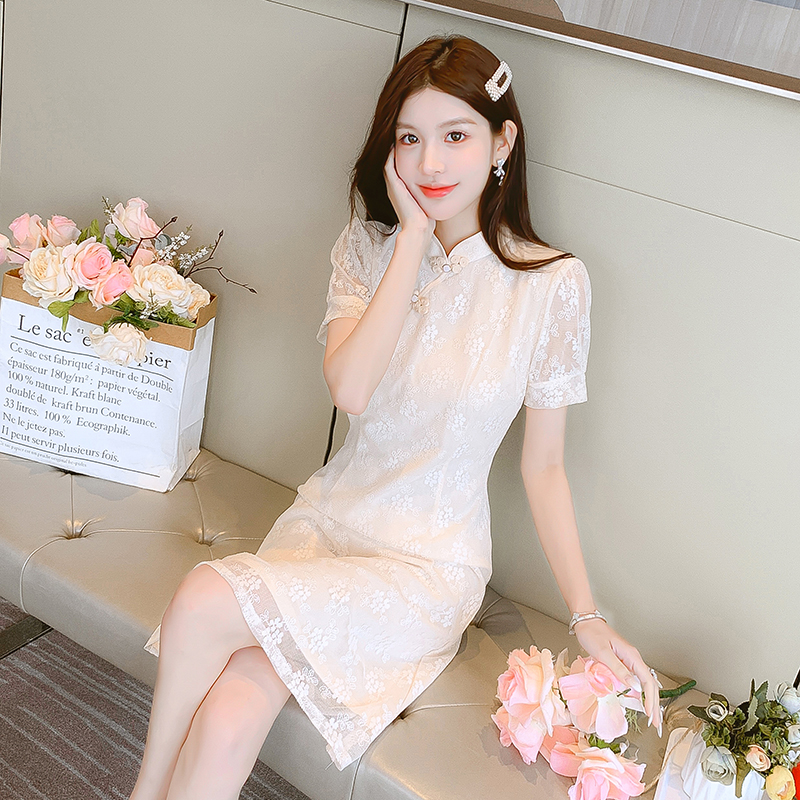 실사 치파오 작은 키 쇼트 스타일 2026 년 새로운 개선 여성 여름 영 섹션 작은 청신 디스플레이 높음