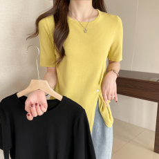 批发2026年夏季新款设计感冰丝针织衫上衣大码女装宽松开叉短袖T恤