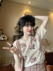 欣子野同款复古港风气质立体花朵套头毛衣小众设计感重工针织短袖