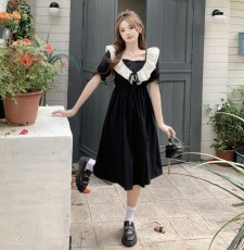 实拍-2023夏季新款大码胖MM甜美减龄连衣裙撞色荷叶边赫本小黑裙