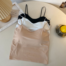 批发实拍大码微胖无痕冰丝美背固定杯聚拢<b class='q'>内衣</b>内搭吊带背心一字围抹胸