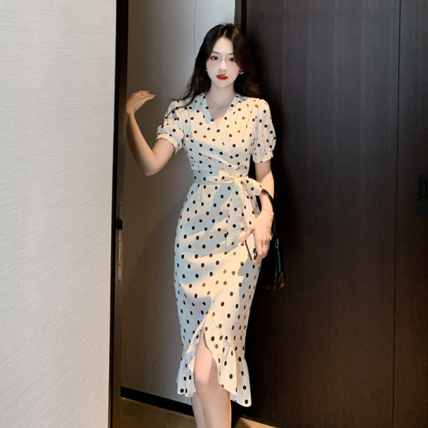 RM14204#夏季新款气质波点缎面显瘦名媛女神范连衣裙