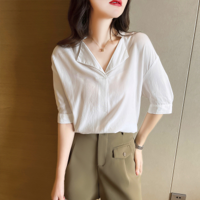 现货实拍 2023夏季新款法式别致V领五分袖衬衫女设计简约浅薄透气
