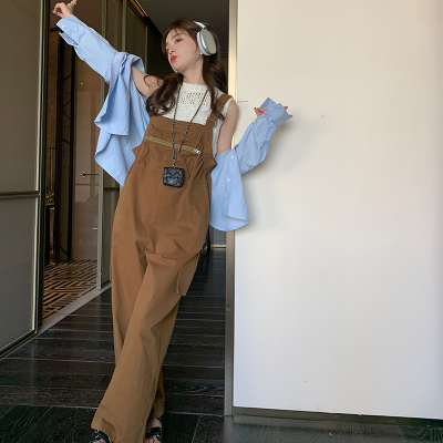卡其色工装背带裤女春秋宽松减龄显瘦复古小个子休闲阔腿连体裤潮