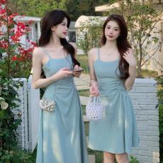 批发辣妹纯欲风无<b class='q'>袖</b><b class='q'>连衣裙</b>显瘦气质甜美带雪纺内里褶皱设计感吊带裙子