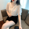 实拍蕾丝v领上衣女2023春夏新款温柔绝美白色小衫气质泡泡袖衬衫轮播图2