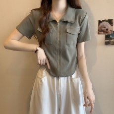 胖MM2023夏装新款美式复古辣妹短款工装袋双拉链弧形polo领上衣女
