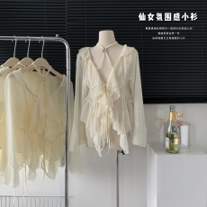 FairyJiang白色挂脖雪纺衫喇叭袖荷叶边仙女氛围感小衫洋气上衣