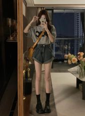 逃离地球复古卷边高腰牛仔短裤女夏季宽松阔腿裤辣妹a字直筒热裤