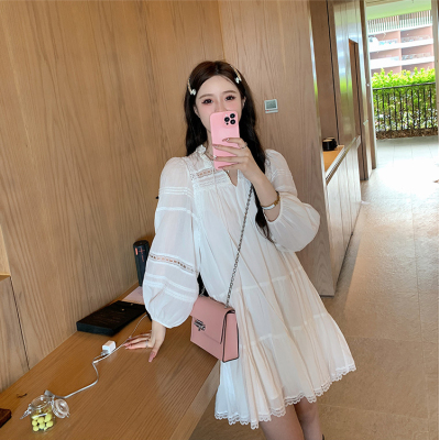 孕妇装温柔风法式连衣裙女春夏别致惊艳白色蕾丝镂空仙女短裙子