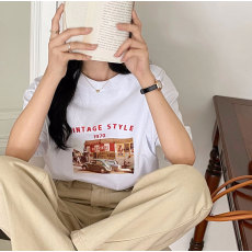 批发实拍 哺乳复古印花T恤产后辣妈宽松显瘦喂奶上衣月子期孕妇衣