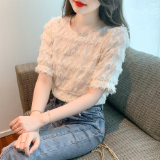 批发实拍法式流苏短袖小衫女夏季设计感小众欧货甜美短款泡泡袖上衣潮