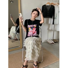 批发减龄百搭卡通印花短袖T恤＋高腰荷叶边<b class='q'>蓬蓬</b>蛋糕半身裙（套装）