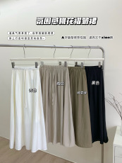 气质褶皱半身裙女春秋2023新款中长款高腰显瘦a字天丝裙子